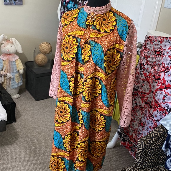 Elegant dress handmade created for a beautiful occasion. - Picture 11 of 12